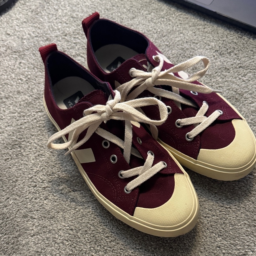 Vejas Burgundy and Cream Canvas Sneakers - Picture 2 of 8